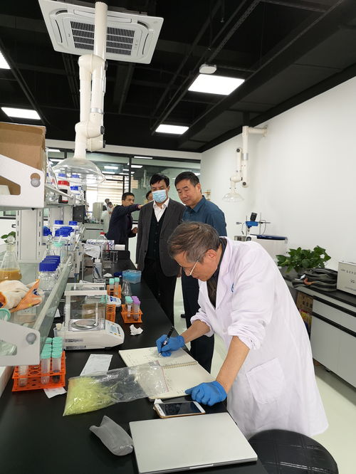 市政協(xié)副主席萬忠鑫率隊到上海 江蘇等地開展招商活動